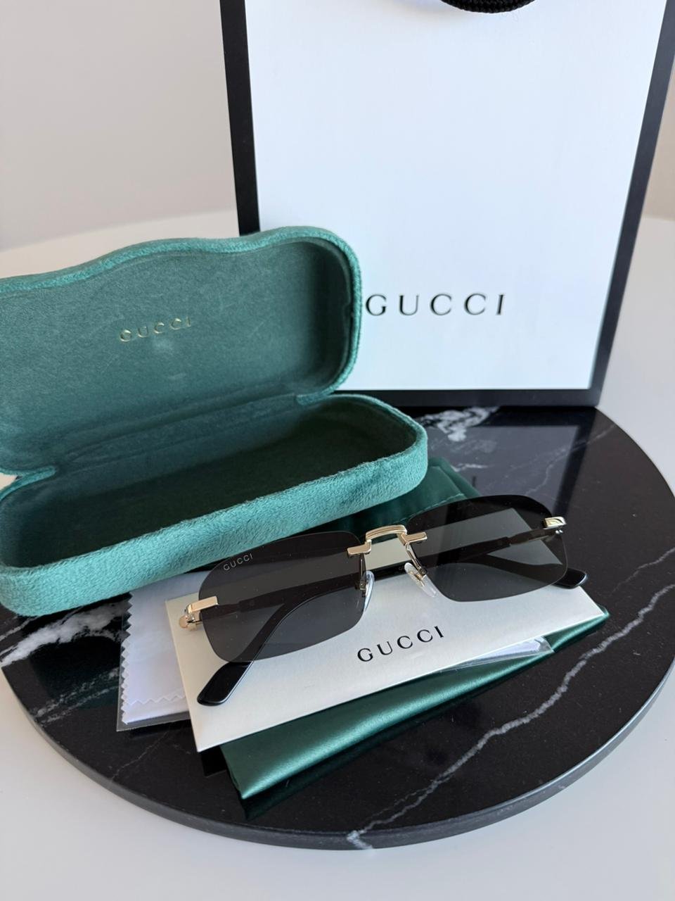 Gucci GG1221S
